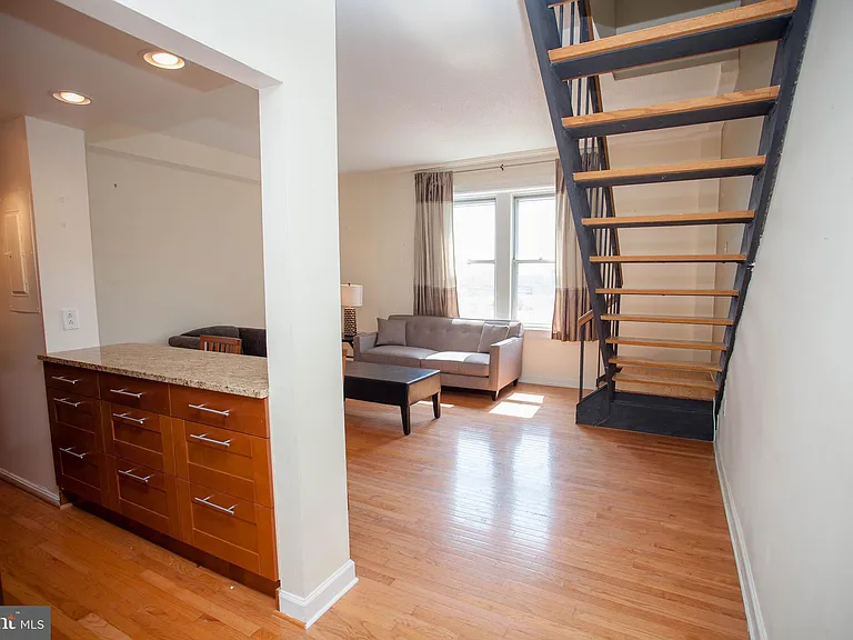 1851 Columbia Rd NW #600 — Photo 2
