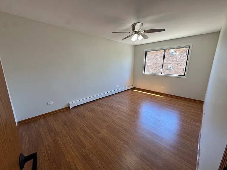 10425 Mayfield Ave #2W — Photo 13