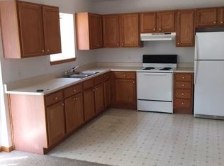 403 2nd St #403, Victor, IA 52347