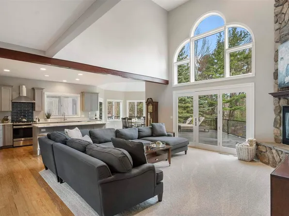 12405 Country Club Court, Charlevoix, MI 49720