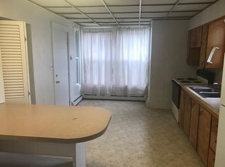 4 Pine St #1, Augusta, ME 04330