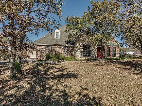 2nd image of 2533 Whiteoak Dr