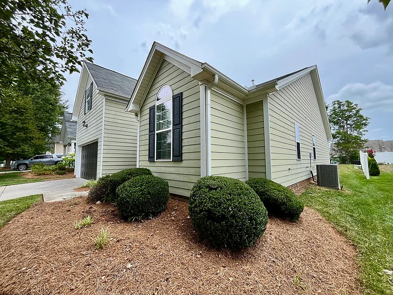 2456 Birch View Dr — Photo 7