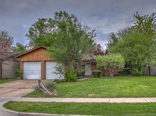 10853 E 33rd Pl, Tulsa, OK 74146