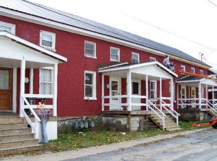 17 Cedar St, Champlain, NY 12919
