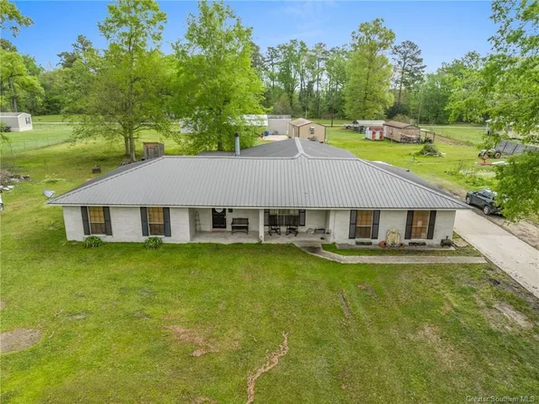 162 Angela St, Oberlin, LA 70655