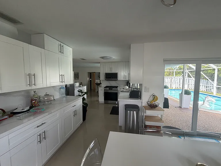 8085 NW 21st St — Photo 7