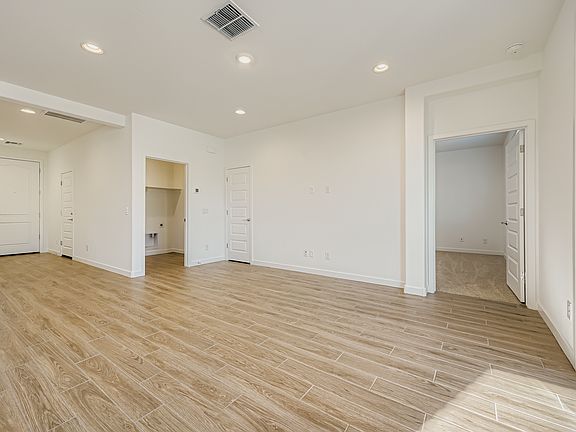 25219 N 174th Dr Print Quality 005 05 Living Room