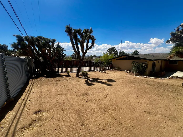 56769 Joshua Dr — Photo 68