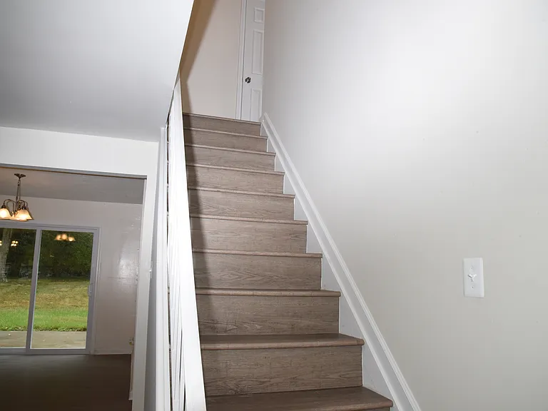 303 Rivermont Dr — Photo 14