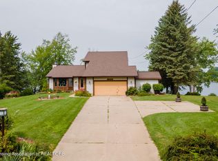 6610 Peninsula Way, Laingsburg, MI 48848