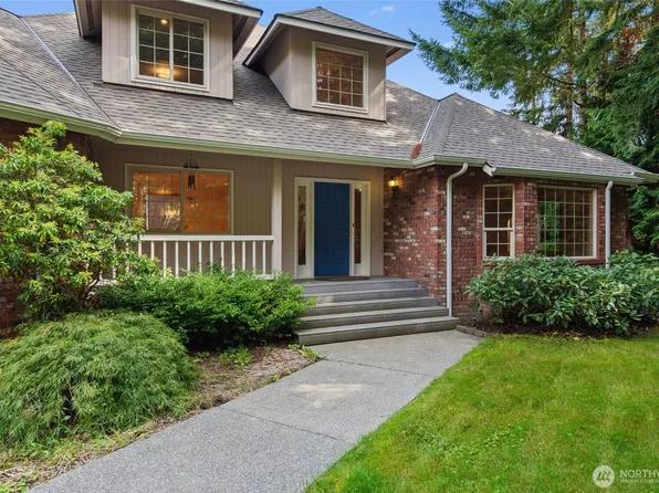 860 Hunt Road, Port Angeles, WA 98363