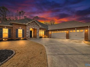 137 Chesnut Heath Ct, Madison, AL 35756