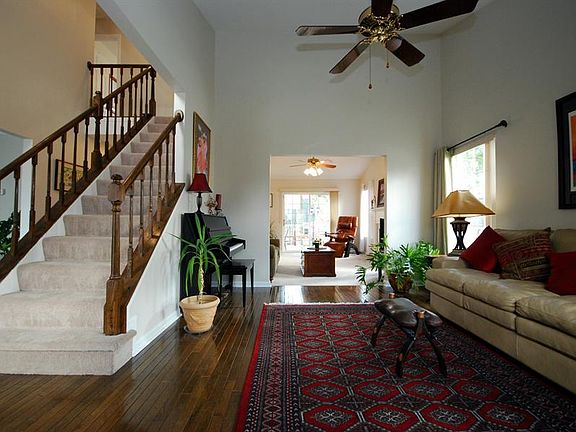 4th image of 13483 Lake Shore Dr