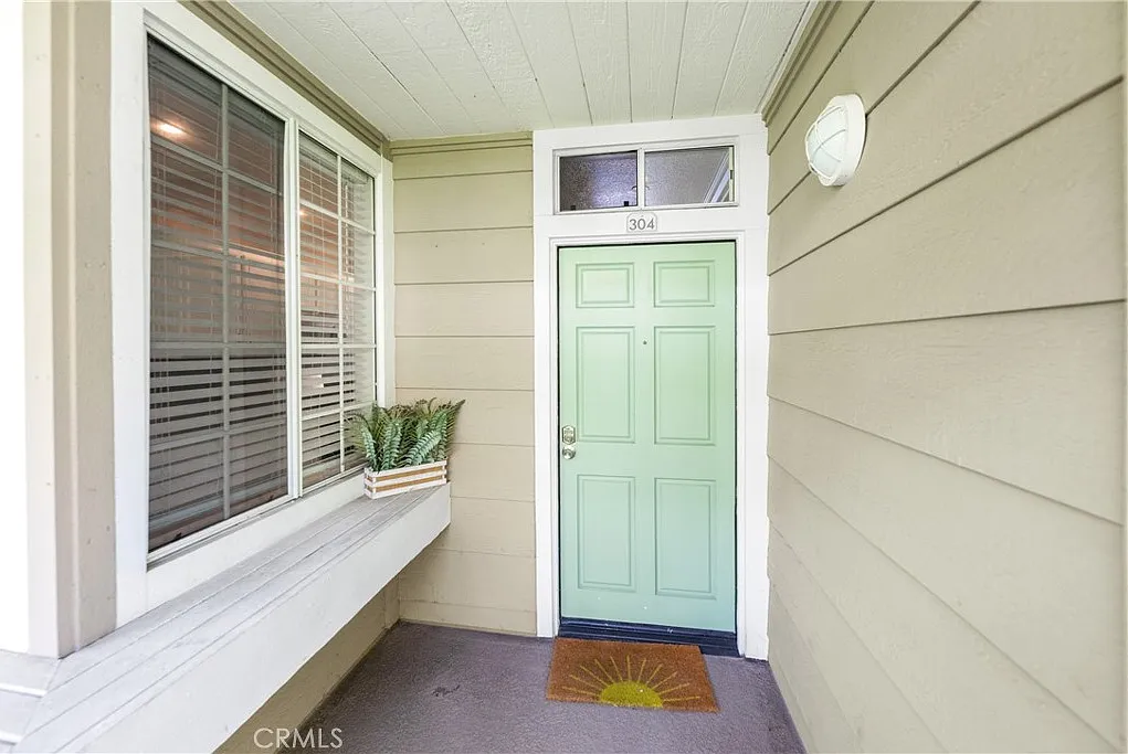 2 bed, 1101 sqft, $3,800 — Photo 3