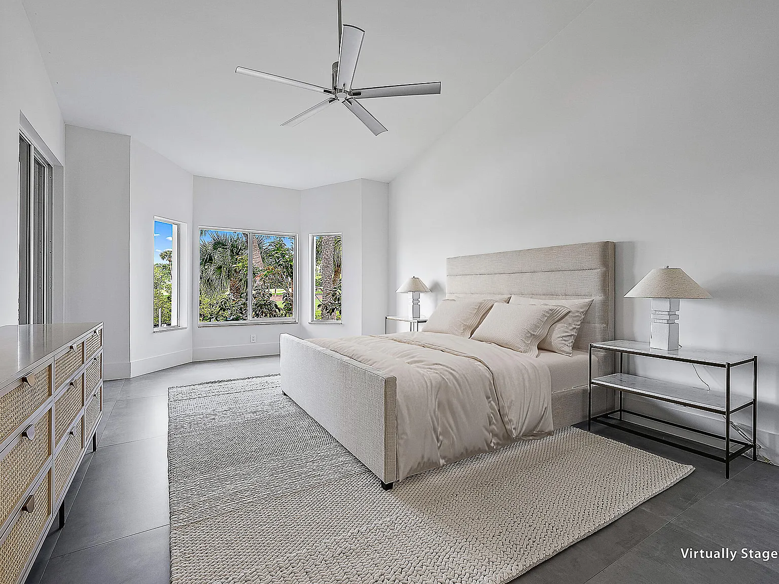 2 bed, 2.0 bath, 2186 sqft, $20,000 — Photo 4
