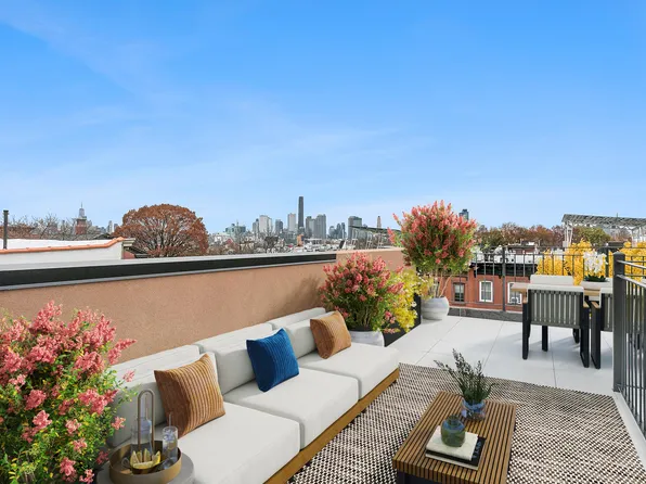 378 Eight Street image 13 of 15