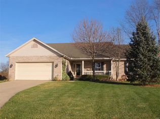 900 Cider Ct, Lebanon, OH 45036