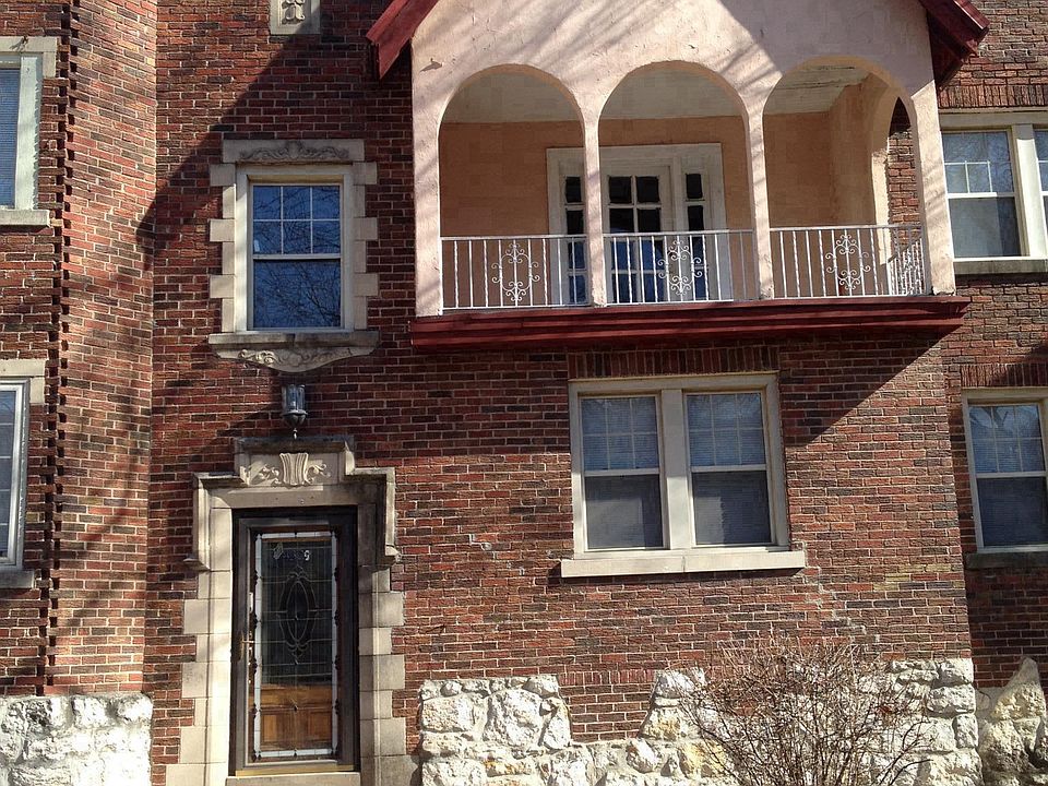 1st image of 4329 Roanoke Pkwy APT 2S