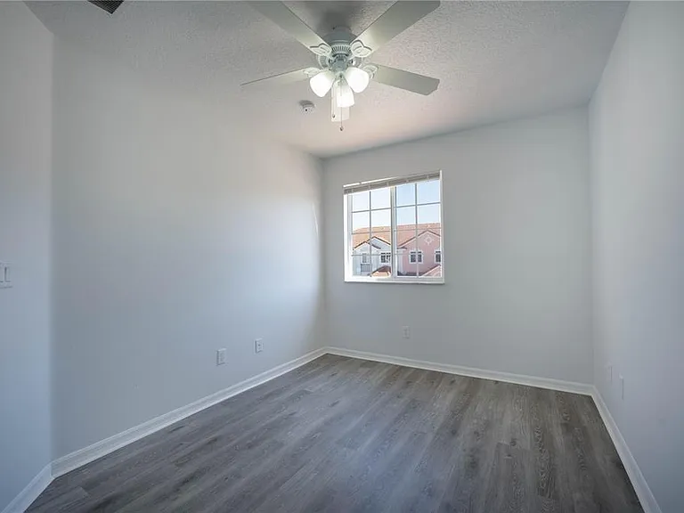 1241 S Beach Cir — Photo 11
