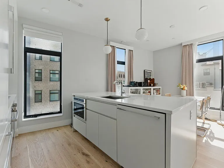 191 Washington St #524 — Photo 9