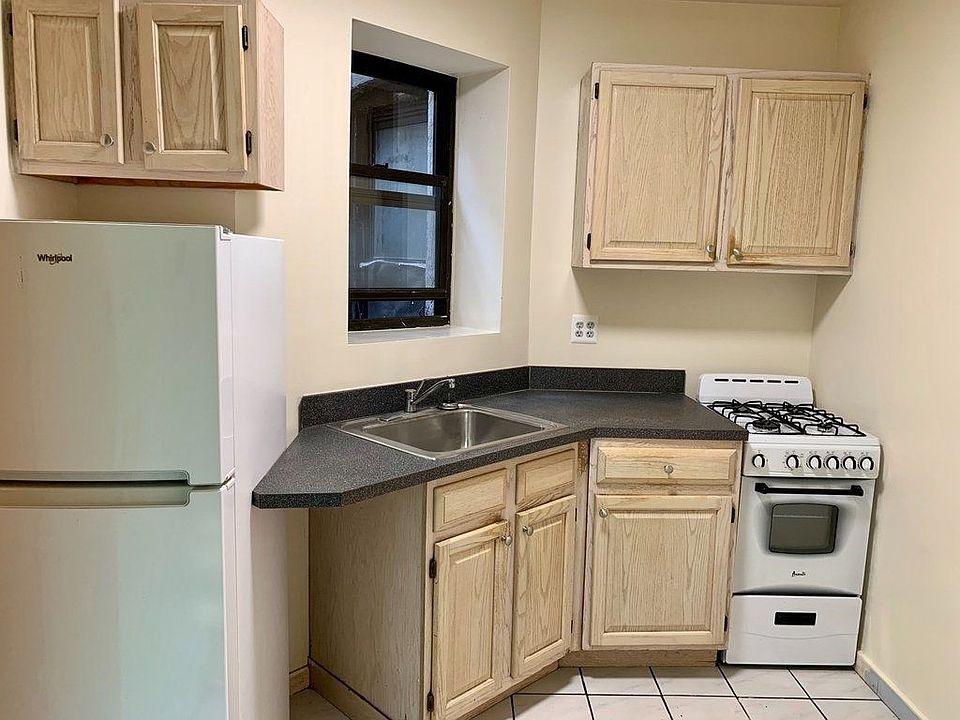 1st image of 462 E 115th St #2DD