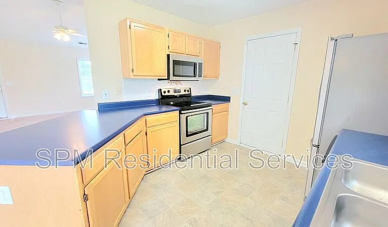 1615 Covey Ln — Photo 5