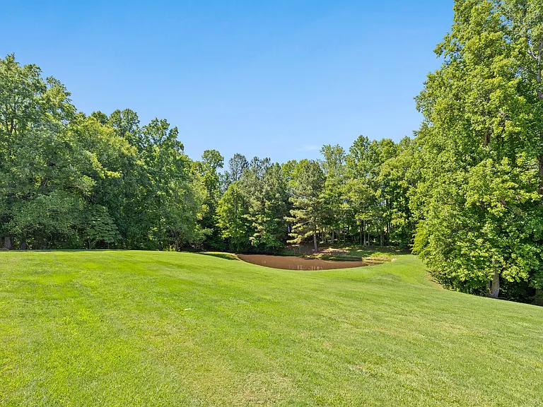 3010 Eaker Dr — Photo 48