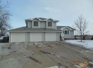 4038 Windslow Pl, Rapid City, SD 57701