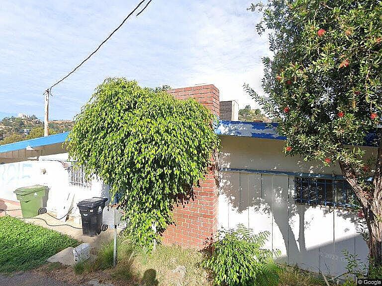 1st image of 8215 Mannix Dr