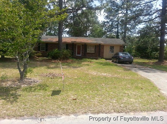 2nd image of 6015 Lexington Dr