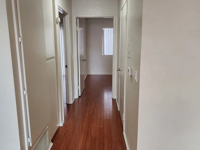 16824 Holly Dr #8 — Photo 14