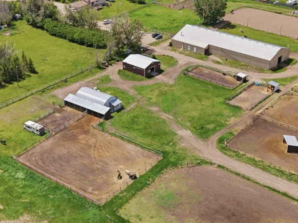 283082 S Township Rd #254, Rocky View County, AB T1Z 0L9