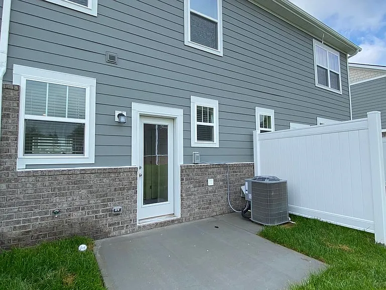 1741 Frodo Way — Photo 4