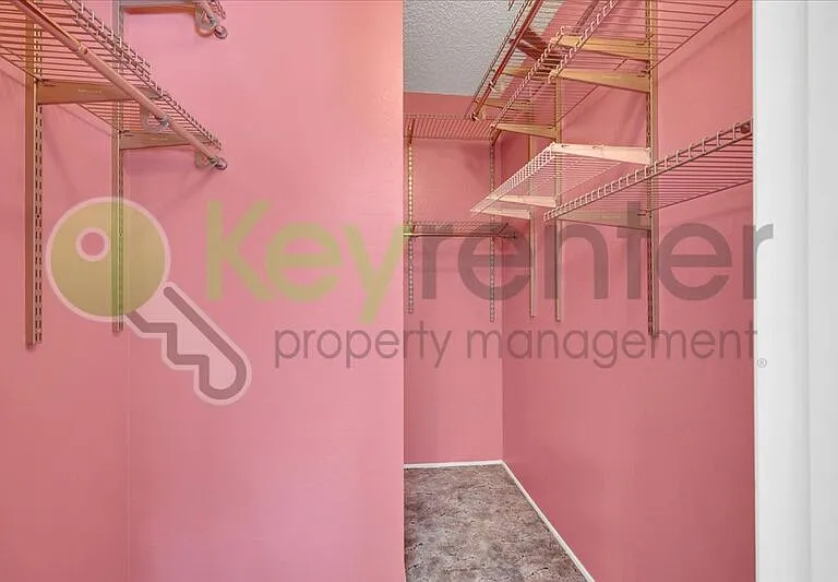 7005 Woodside Dr — Photo 21