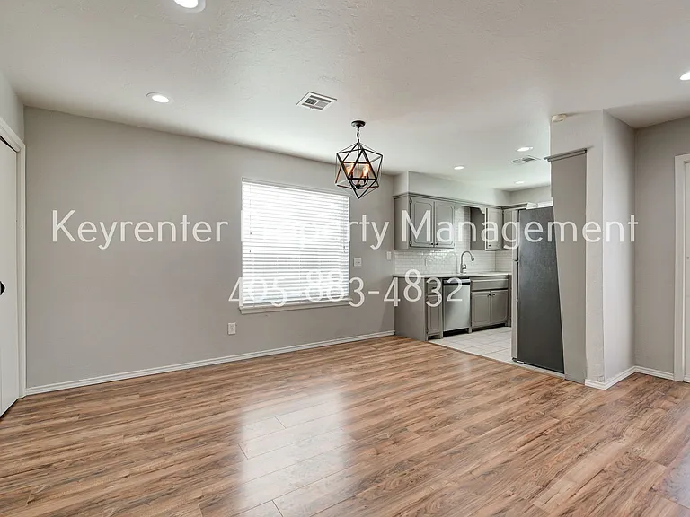 429 Belmont Dr — Photo 11