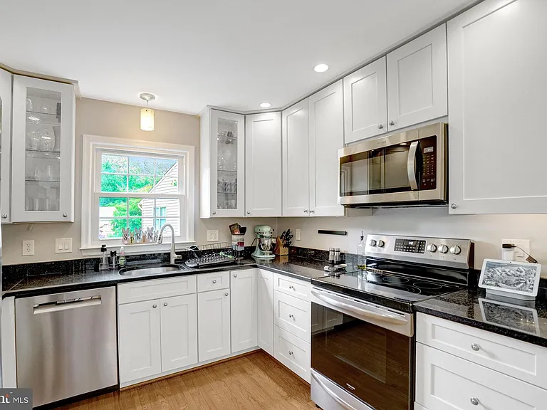 7729 Silver Sage Ct — Photo 13