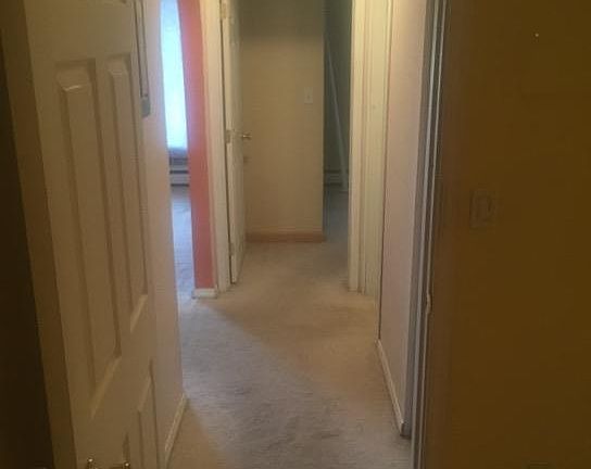 4th image of 130 Vassar Cir