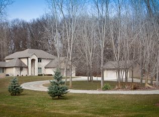 2109 Pinecrest Rd, Green Bay, WI 54313