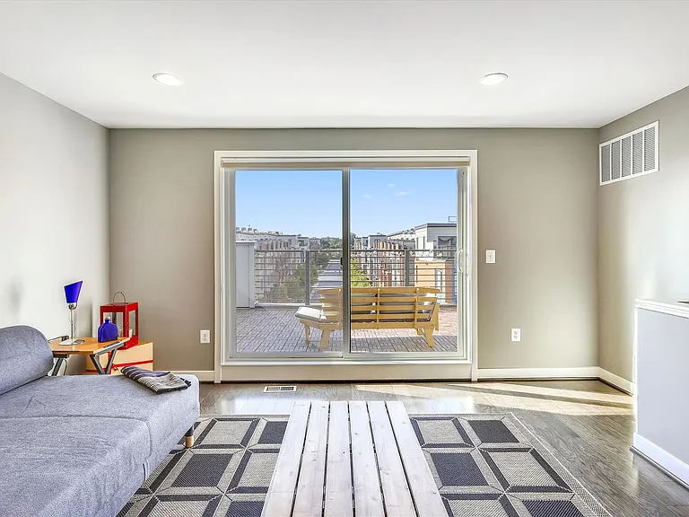 8052 Red Hook St — Photo 35
