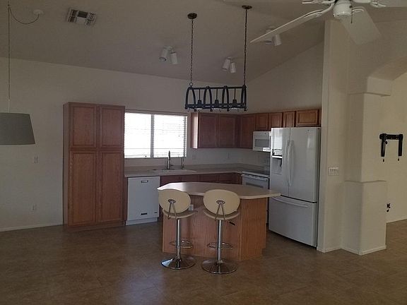 2nd image of 4329 E Campo Bello Dr