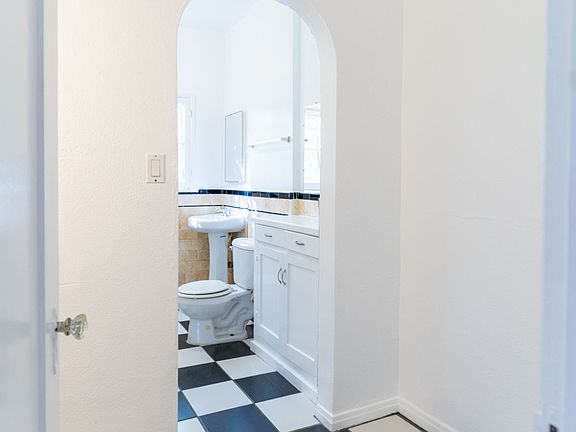 5th image of 1621 Silver Lake Blvd #102