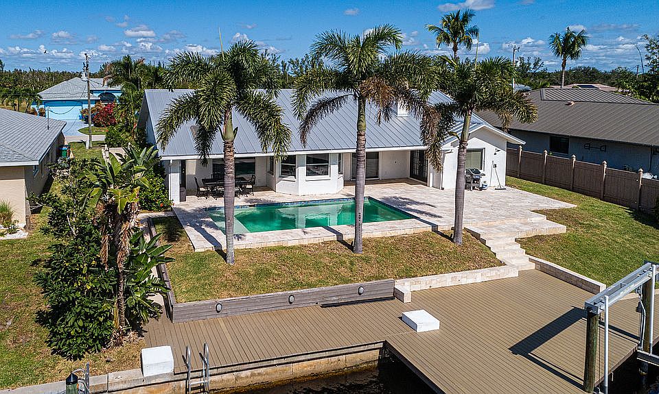 1st image of 2300 Coral Point Dr