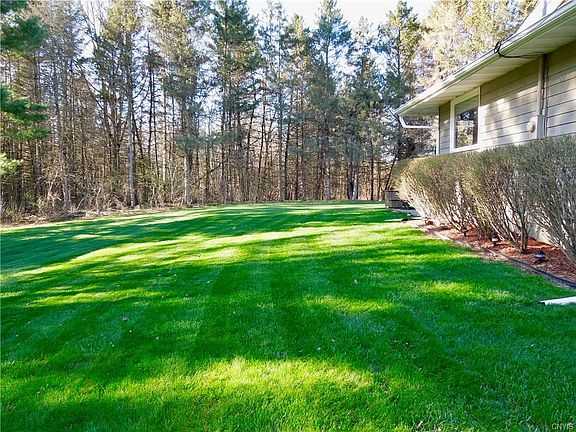 2nd image of 3491 Linda Ln
