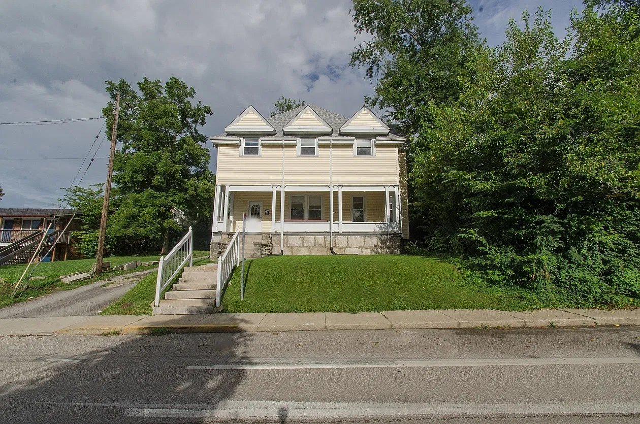 4 bedroom, 2 bath Home: Available July 2027! — Photo 2
