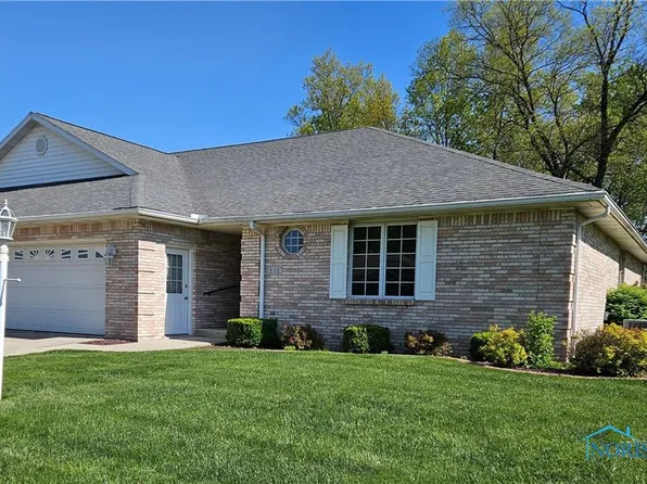 608 Chinook Dr, Defiance, OH 43512