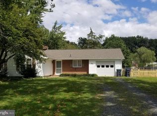 241 N Randolph Rd, Fredericksburg, VA 22405