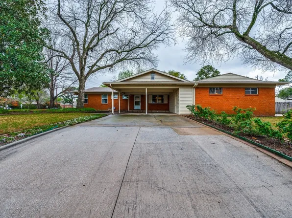 2000 Ravinia Dr, Arlington, TX 76012