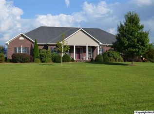 1380 Hurricane Creek Rd, Gurley, AL 35748