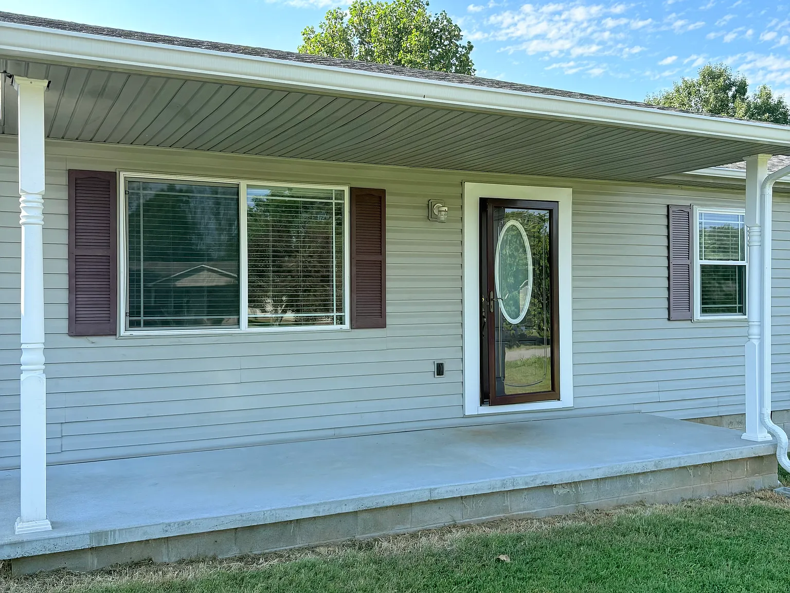 3 bed, 1472 sqft, $1,695 — Photo 2